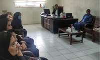 نشست مدیرکل آموزش فنی وحرفه ای خوزستان با کارکنان مرکزخواهران اهواز