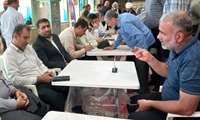 استقرار میز خدمت اداره‌کل آموزش فنی‌وحرفه‌ای خوزستان در مصلای نمازجمعه اهواز